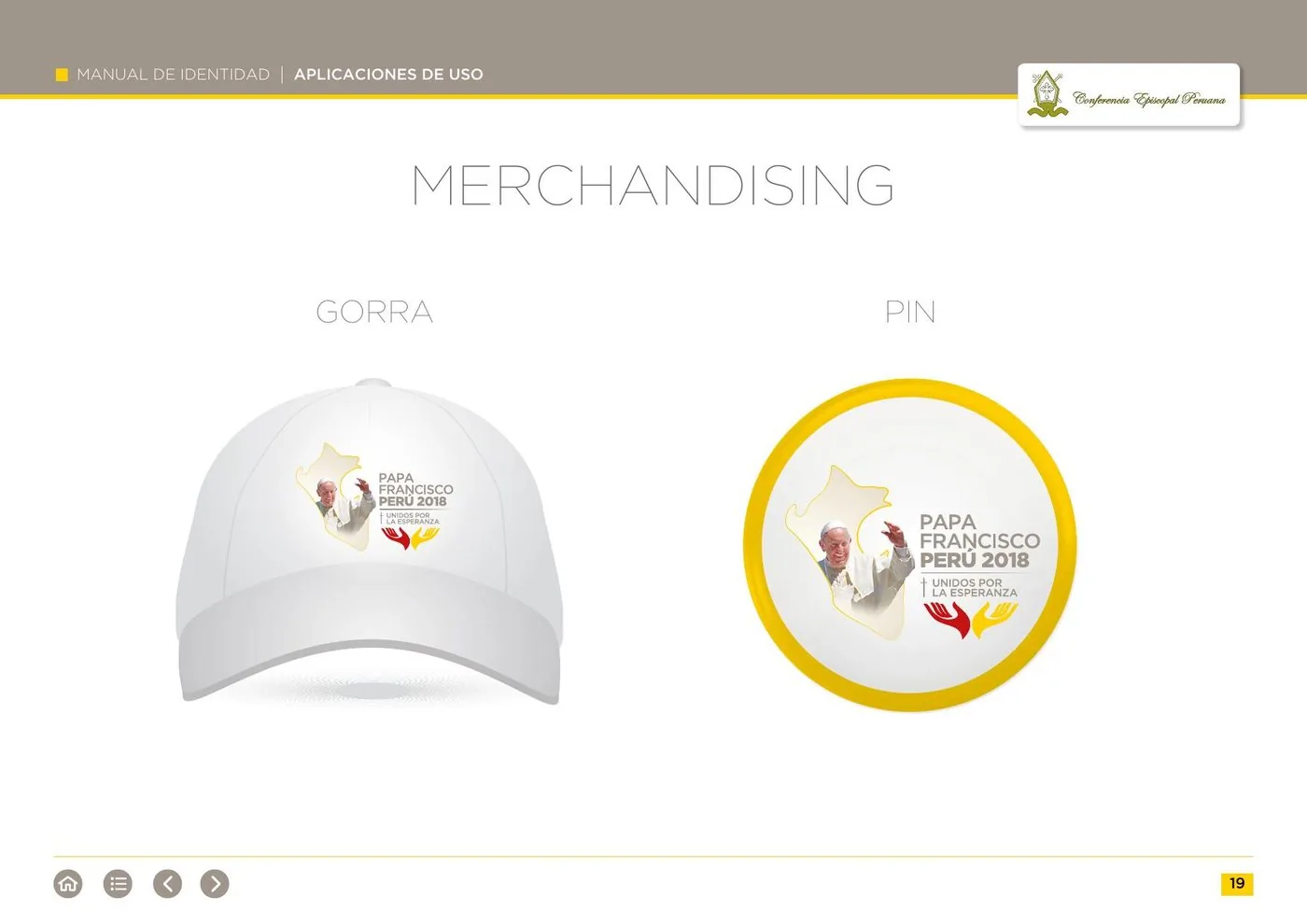 Página del manual con gorra y pin.